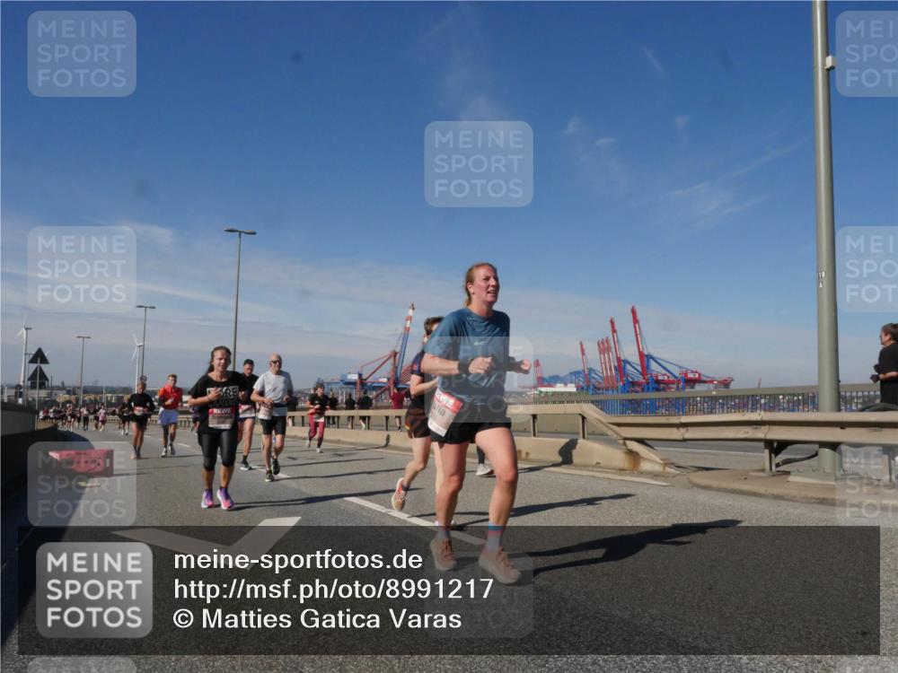 03.10.2025 - Köhlbrandbrückenlauf Matties Gatica Varas http://msf.ph/oto/8991217 03.10.2025 12:42:00 Position 2  meine-sportfotos.de