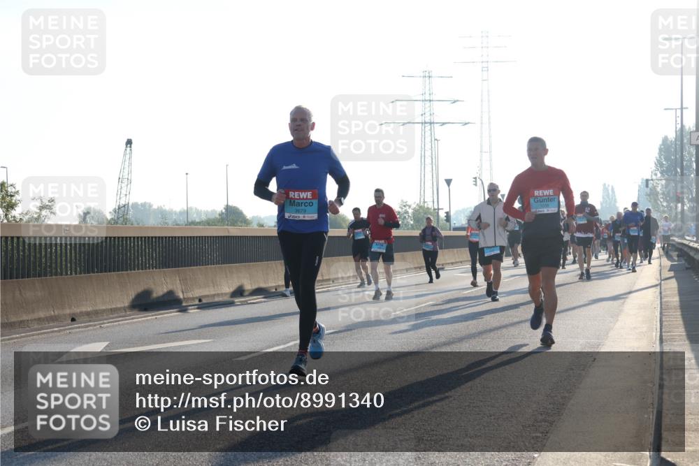 03.10.2025 - Köhlbrandbrückenlauf Luisa Fischer http://msf.ph/oto/8991340 03.10.2025 10:16:13 Position 3 3679 meine-sportfotos.de