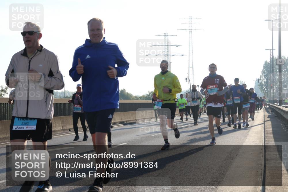03.10.2025 - Köhlbrandbrückenlauf Luisa Fischer http://msf.ph/oto/8991384 03.10.2025 10:16:17 Position 3 3392, 12, 1 meine-sportfotos.de