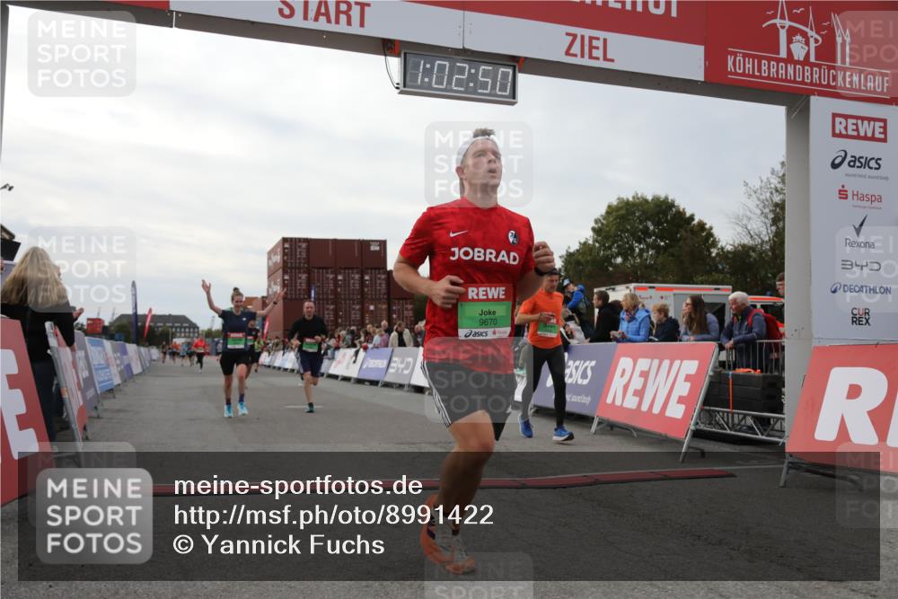 03.10.2025 - Köhlbrandbrückenlauf Yannick Fuchs http://msf.ph/oto/8991422 03.10.2025 16:02:49 Ziel 7099, 7102, 7180, 7277, 7278, 7386, 8048, 9511, 9595, 9670 meine-sportfotos.de