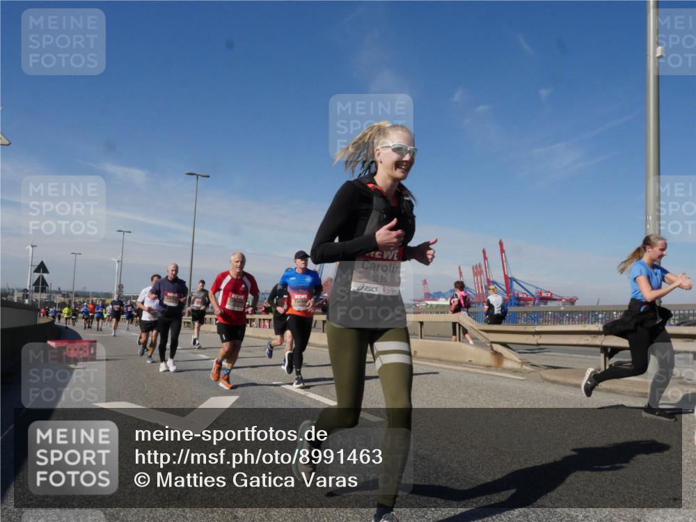 03.10.2025 - Köhlbrandbrückenlauf Matties Gatica Varas http://msf.ph/oto/8991463 03.10.2025 12:42:28 Position 2 6281 meine-sportfotos.de