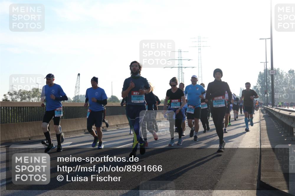03.10.2025 - Köhlbrandbrückenlauf Luisa Fischer http://msf.ph/oto/8991666 03.10.2025 10:16:45 Position 3 1508, 3409, 1 meine-sportfotos.de