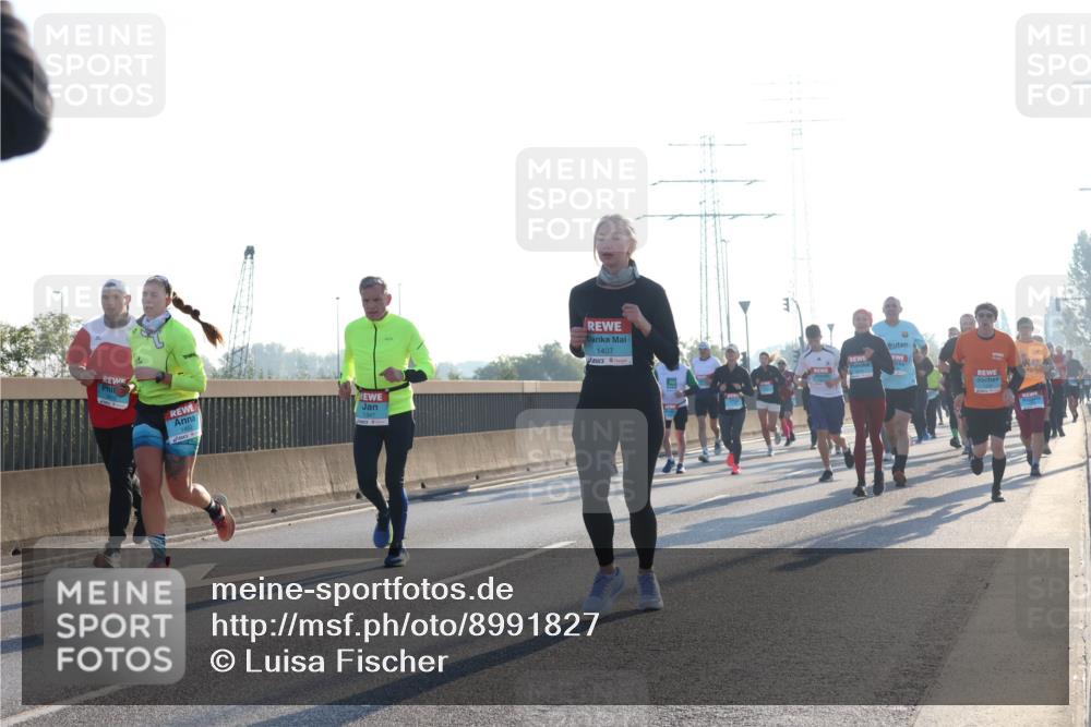 03.10.2025 - Köhlbrandbrückenlauf Luisa Fischer http://msf.ph/oto/8991827 03.10.2025 10:16:59 Position 3 1407, 5, 42 meine-sportfotos.de