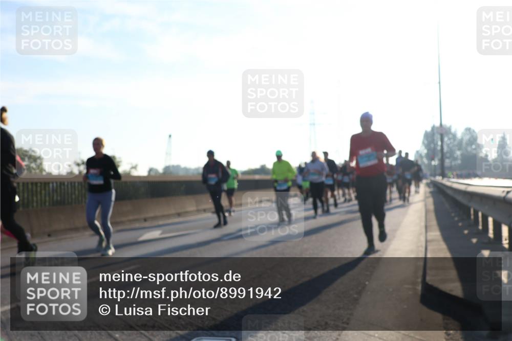 03.10.2025 - Köhlbrandbrückenlauf Luisa Fischer http://msf.ph/oto/8991942 03.10.2025 10:17:09 Position 3  meine-sportfotos.de