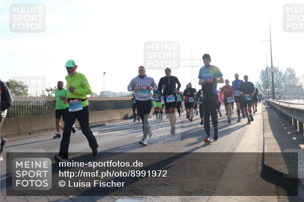 03.10.2025 - Köhlbrandbrückenlauf Luisa Fischer http://msf.ph/oto/8991972 03.10.2025 10:17:12 Position 3  meine-sportfotos.de