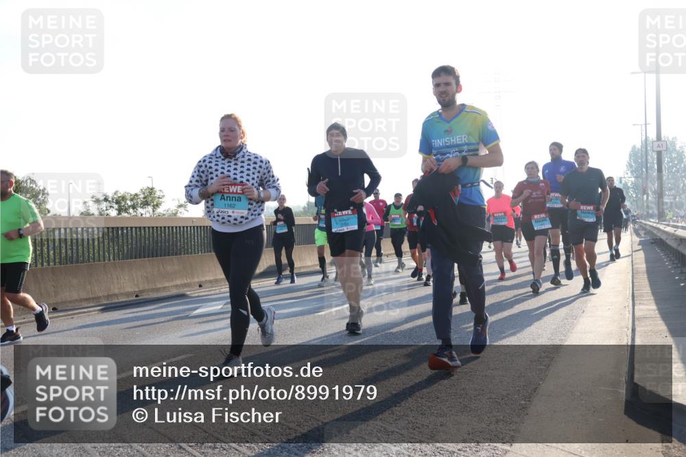 03.10.2025 - Köhlbrandbrückenlauf Luisa Fischer http://msf.ph/oto/8991979 03.10.2025 10:17:13 Position 3 1162, 3750 meine-sportfotos.de
