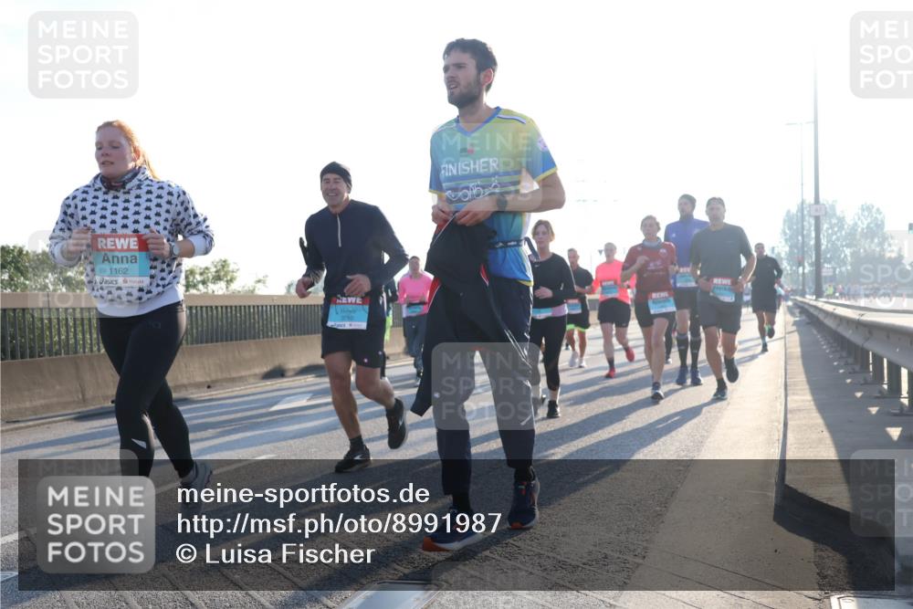 03.10.2025 - Köhlbrandbrückenlauf Luisa Fischer http://msf.ph/oto/8991987 03.10.2025 10:17:13 Position 3 1162, 3750 meine-sportfotos.de