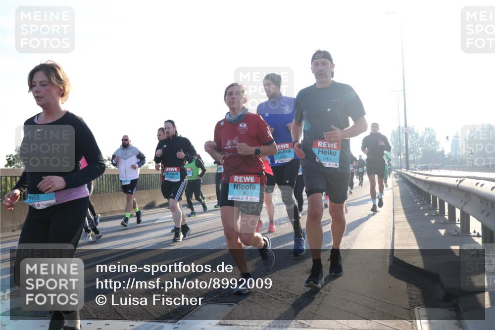 03.10.2025 - Köhlbrandbrückenlauf Luisa Fischer http://msf.ph/oto/8992009 03.10.2025 10:17:15 Position 3 3168, 2029, 1501, 1363 meine-sportfotos.de