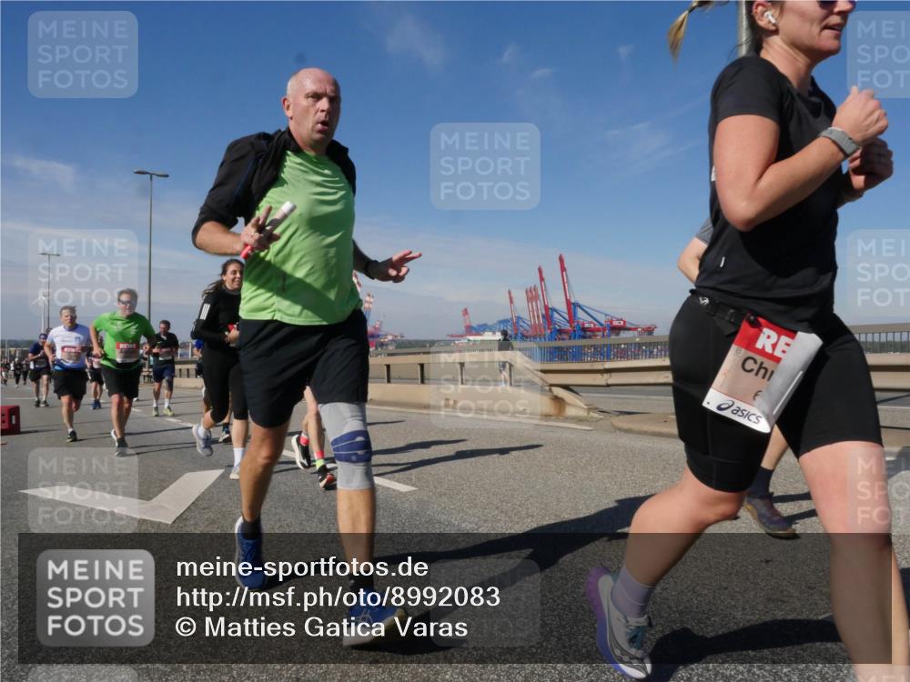 03.10.2025 - Köhlbrandbrückenlauf Matties Gatica Varas http://msf.ph/oto/8992083 03.10.2025 12:43:39 Position 2  meine-sportfotos.de