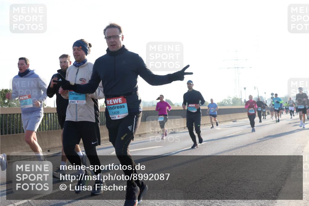 03.10.2025 - Köhlbrandbrückenlauf Luisa Fischer http://msf.ph/oto/8992087 03.10.2025 10:17:23 Position 3 2027, 1408 meine-sportfotos.de