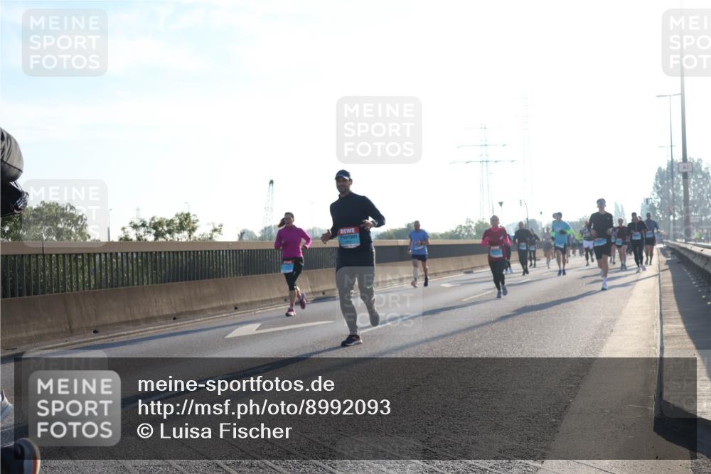 03.10.2025 - Köhlbrandbrückenlauf Luisa Fischer http://msf.ph/oto/8992093 03.10.2025 10:17:24 Position 3  meine-sportfotos.de