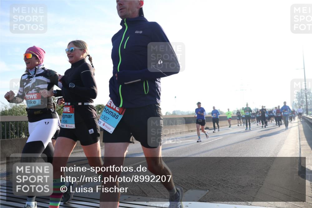 03.10.2025 - Köhlbrandbrückenlauf Luisa Fischer http://msf.ph/oto/8992207 03.10.2025 10:17:35 Position 3 1636, 1307 meine-sportfotos.de