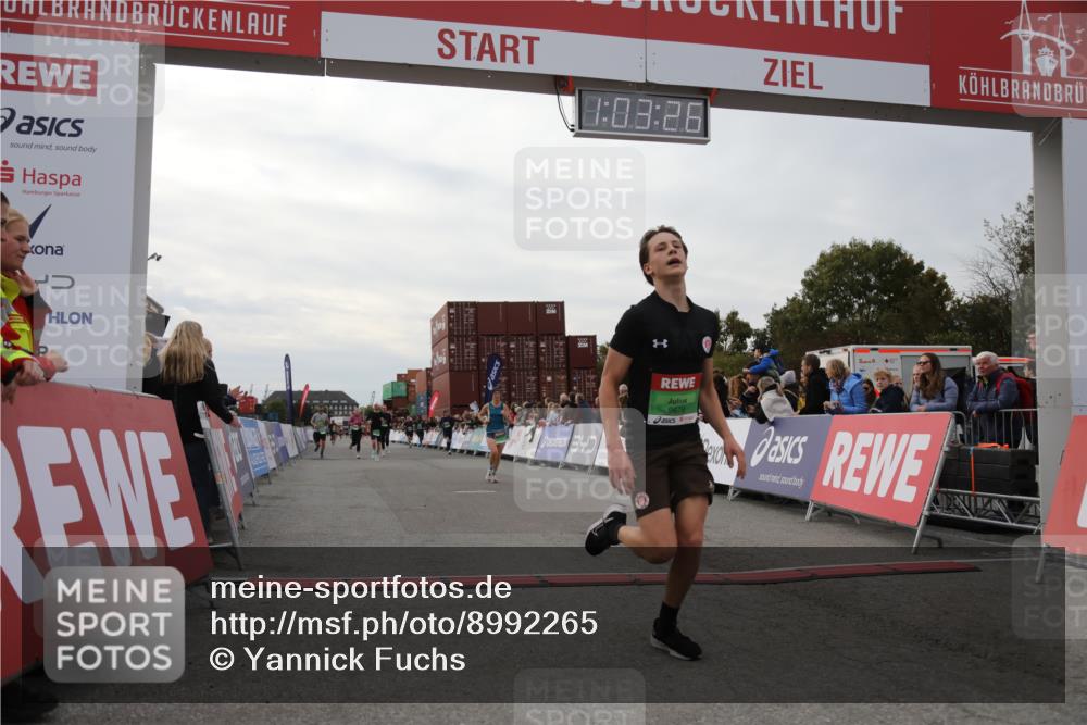 03.10.2025 - Köhlbrandbrückenlauf Yannick Fuchs http://msf.ph/oto/8992265 03.10.2025 16:03:24 Ziel 7013, 7094, 7224, 7418, 7485, 7873, 9103, 9305, 9678 meine-sportfotos.de