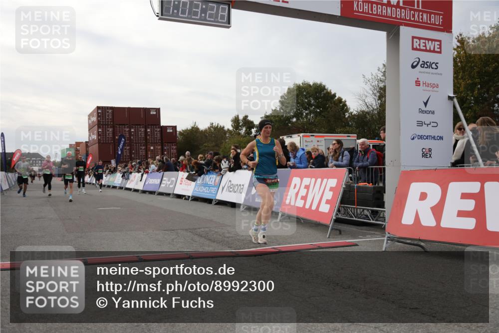 03.10.2025 - Köhlbrandbrückenlauf Yannick Fuchs http://msf.ph/oto/8992300 03.10.2025 16:03:27 Ziel 7013, 7094, 7224, 7284, 7418, 7485, 9103, 9678 meine-sportfotos.de
