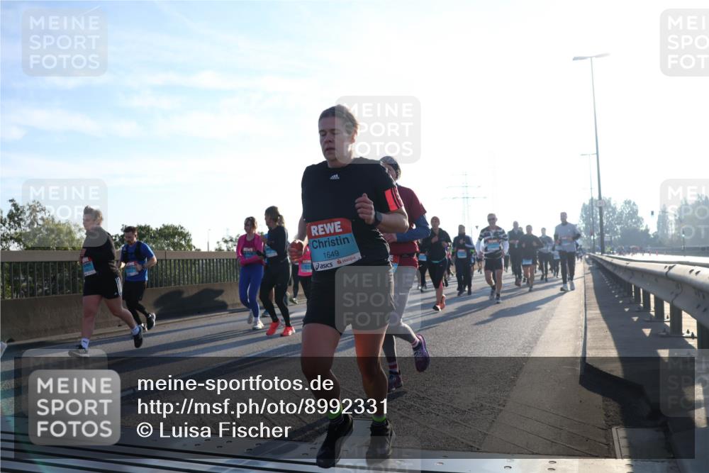 03.10.2025 - Köhlbrandbrückenlauf Luisa Fischer http://msf.ph/oto/8992331 03.10.2025 10:17:48 Position 3 1649, 00, 00 meine-sportfotos.de