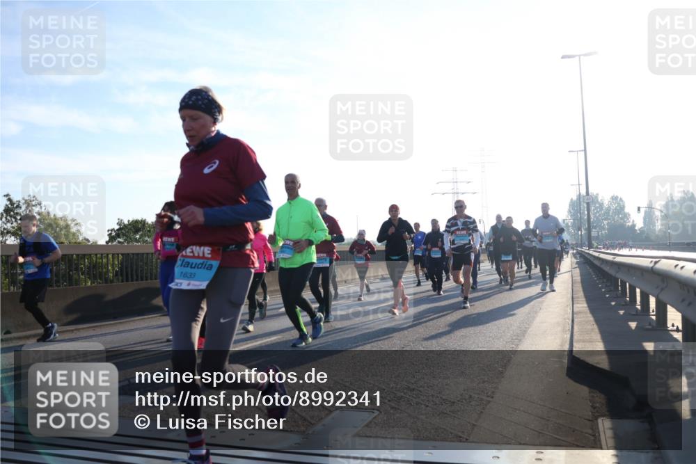 03.10.2025 - Köhlbrandbrückenlauf Luisa Fischer http://msf.ph/oto/8992341 03.10.2025 10:17:48 Position 3 1633, 80, 00 meine-sportfotos.de