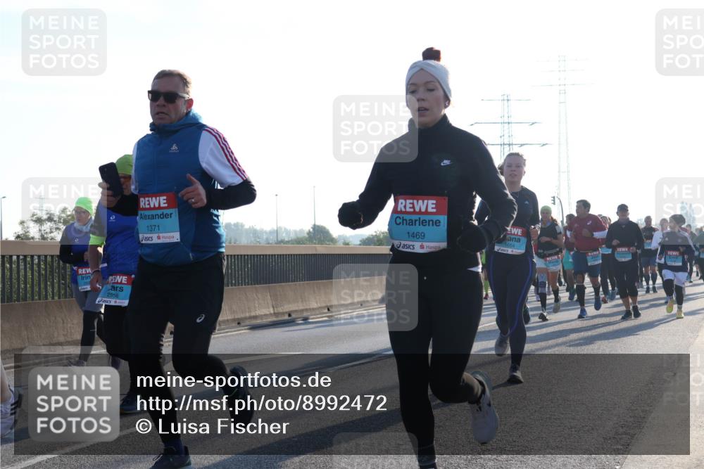 03.10.2025 - Köhlbrandbrückenlauf Luisa Fischer http://msf.ph/oto/8992472 03.10.2025 10:18:01 Position 3 2956, 1371, 1469, 1654 meine-sportfotos.de