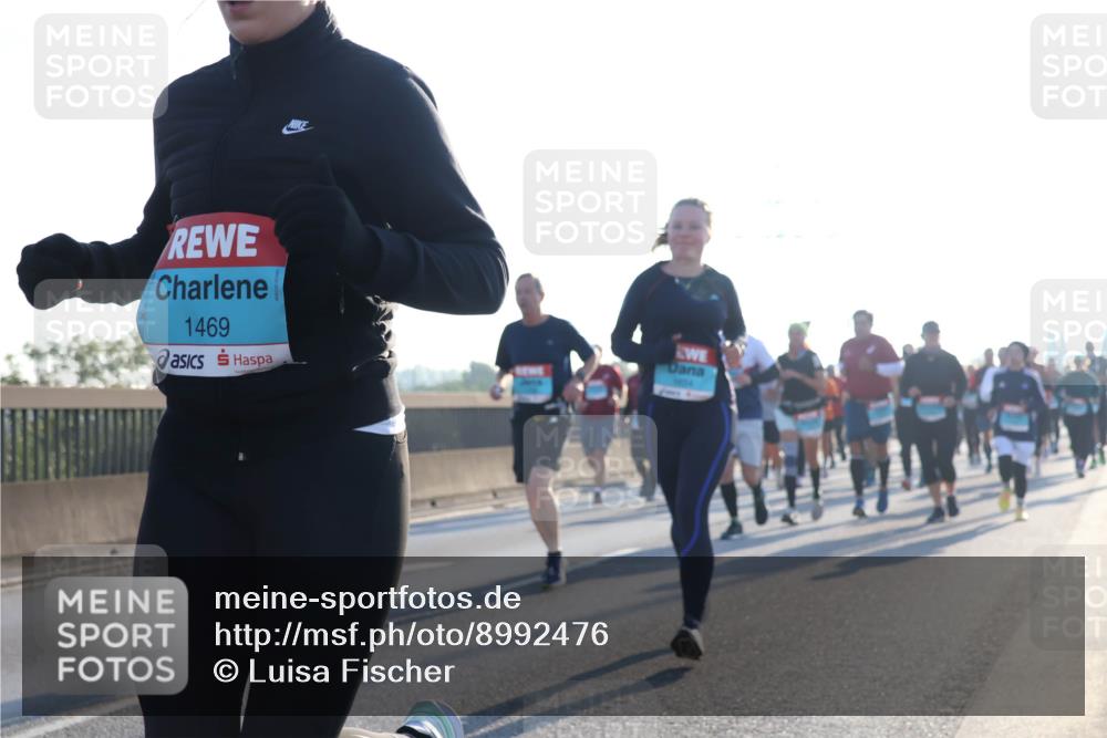 03.10.2025 - Köhlbrandbrückenlauf Luisa Fischer http://msf.ph/oto/8992476 03.10.2025 10:18:02 Position 3 1469 meine-sportfotos.de