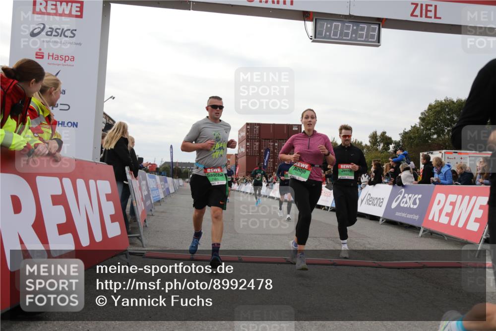 03.10.2025 - Köhlbrandbrückenlauf Yannick Fuchs http://msf.ph/oto/8992478 03.10.2025 16:03:31 Ziel 7094, 7224, 7284, 7418, 7485, 9103, 9632, 9666 meine-sportfotos.de