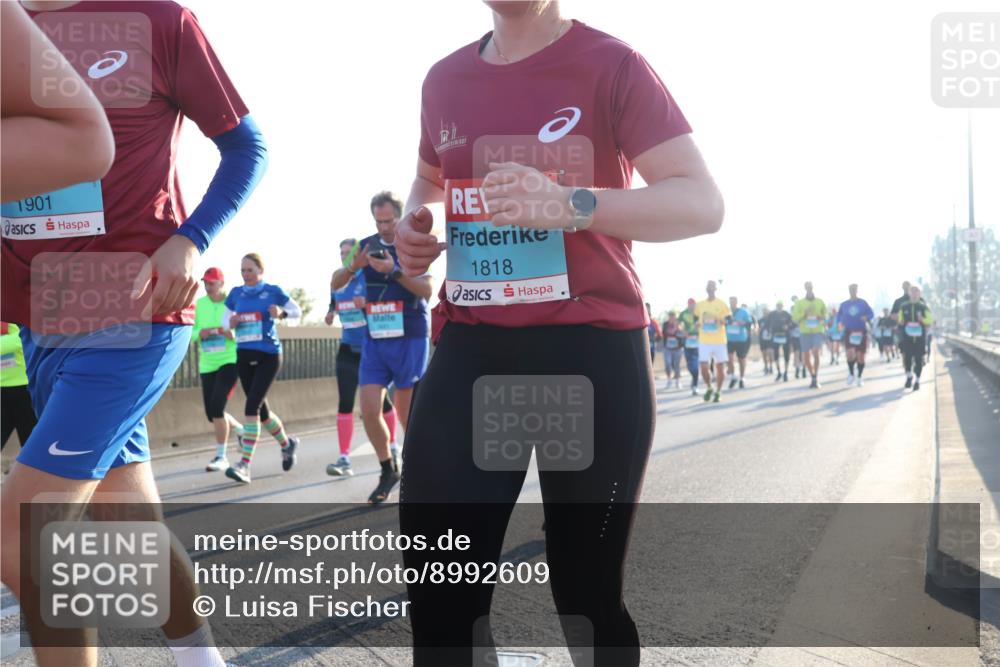 03.10.2025 - Köhlbrandbrückenlauf Luisa Fischer http://msf.ph/oto/8992609 03.10.2025 10:18:15 Position 3 1901, 1818 meine-sportfotos.de