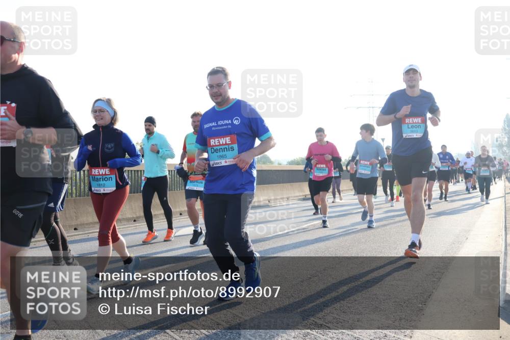 03.10.2025 - Köhlbrandbrückenlauf Luisa Fischer http://msf.ph/oto/8992907 03.10.2025 10:18:44 Position 3 1812, 1865, 3653 meine-sportfotos.de