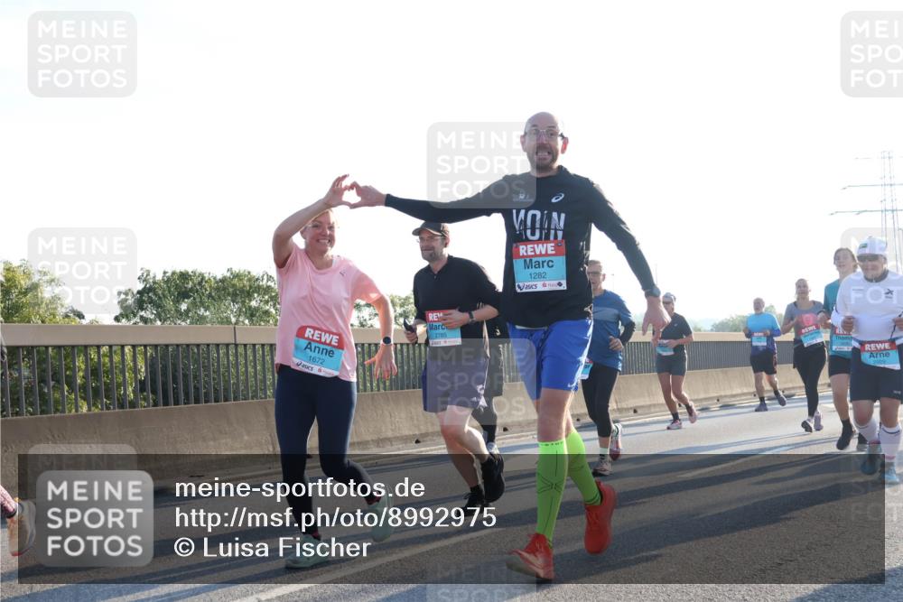 03.10.2025 - Köhlbrandbrückenlauf Luisa Fischer http://msf.ph/oto/8992975 03.10.2025 10:18:51 Position 3 1672, 2785, 1282, 2929 meine-sportfotos.de