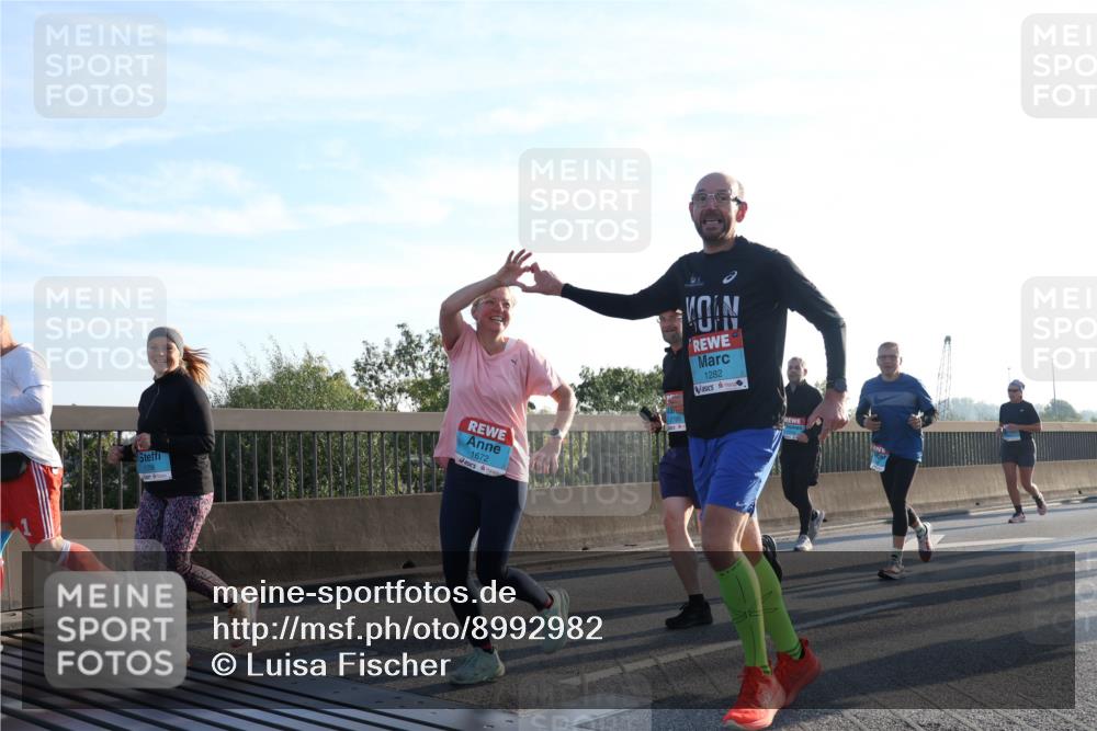 03.10.2025 - Köhlbrandbrückenlauf Luisa Fischer http://msf.ph/oto/8992982 03.10.2025 10:18:52 Position 3 1672, 1282 meine-sportfotos.de