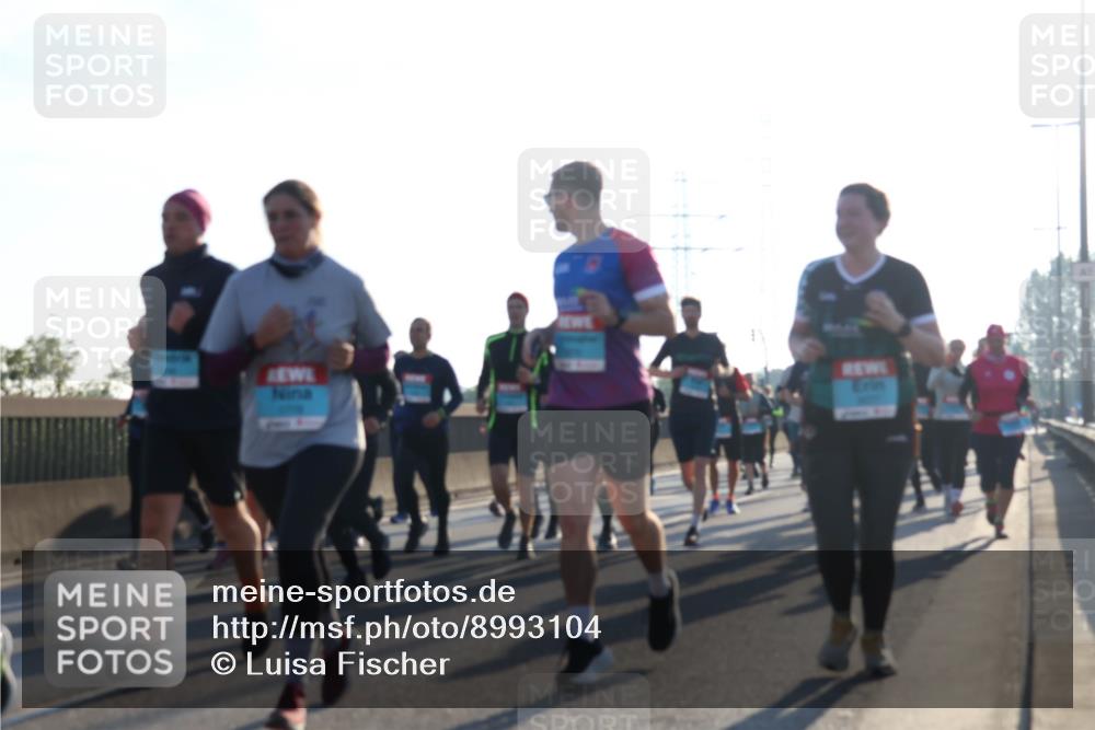 03.10.2025 - Köhlbrandbrückenlauf Luisa Fischer http://msf.ph/oto/8993104 03.10.2025 10:19:03 Position 3  meine-sportfotos.de