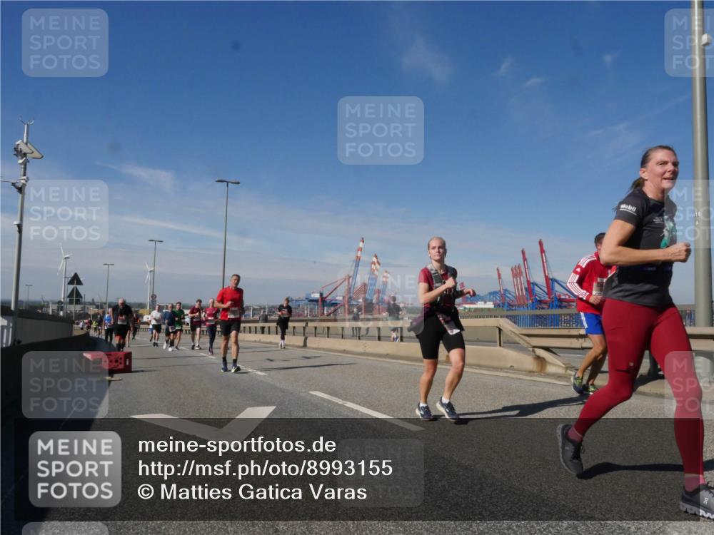 03.10.2025 - Köhlbrandbrückenlauf Matties Gatica Varas http://msf.ph/oto/8993155 03.10.2025 12:45:43 Position 2  meine-sportfotos.de