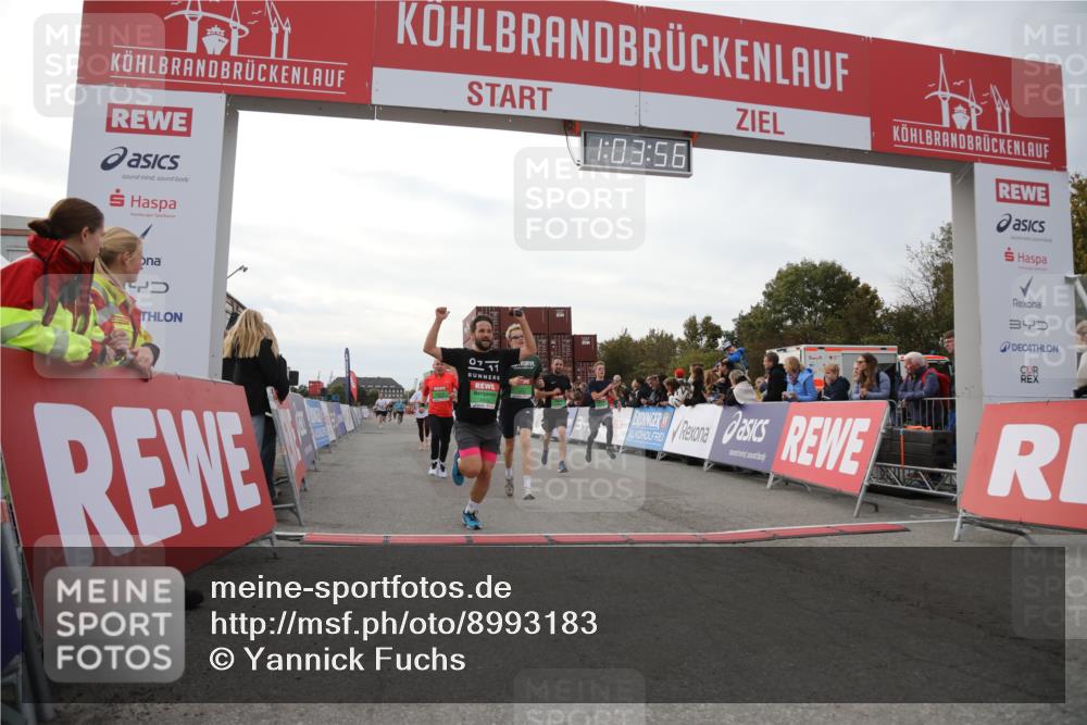 03.10.2025 - Köhlbrandbrückenlauf Yannick Fuchs http://msf.ph/oto/8993183 03.10.2025 16:03:54 Ziel 7257, 7811, 7862, 9405, 9473, 9672, 9730, 9744, 9746 meine-sportfotos.de