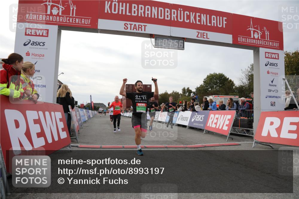 03.10.2025 - Köhlbrandbrückenlauf Yannick Fuchs http://msf.ph/oto/8993197 03.10.2025 16:03:54 Ziel 7257, 7811, 7862, 9405, 9473, 9672, 9730, 9744, 9746 meine-sportfotos.de