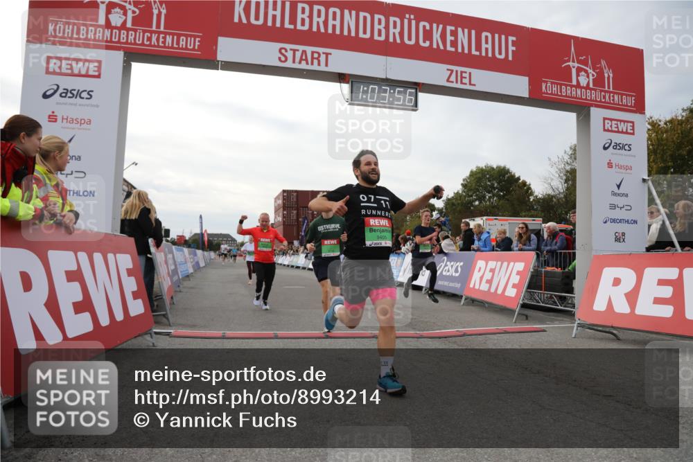 03.10.2025 - Köhlbrandbrückenlauf Yannick Fuchs http://msf.ph/oto/8993214 03.10.2025 16:03:55 Ziel 7257, 7811, 7862, 9405, 9473, 9672, 9744, 9746 meine-sportfotos.de