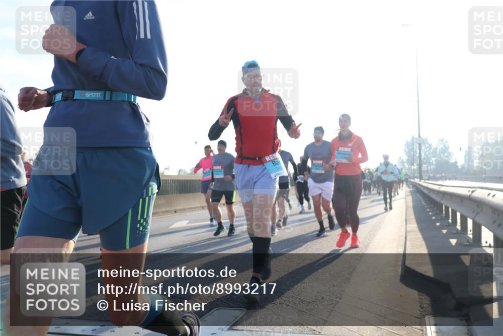 03.10.2025 - Köhlbrandbrückenlauf Luisa Fischer http://msf.ph/oto/8993217 03.10.2025 10:19:14 Position 3  meine-sportfotos.de