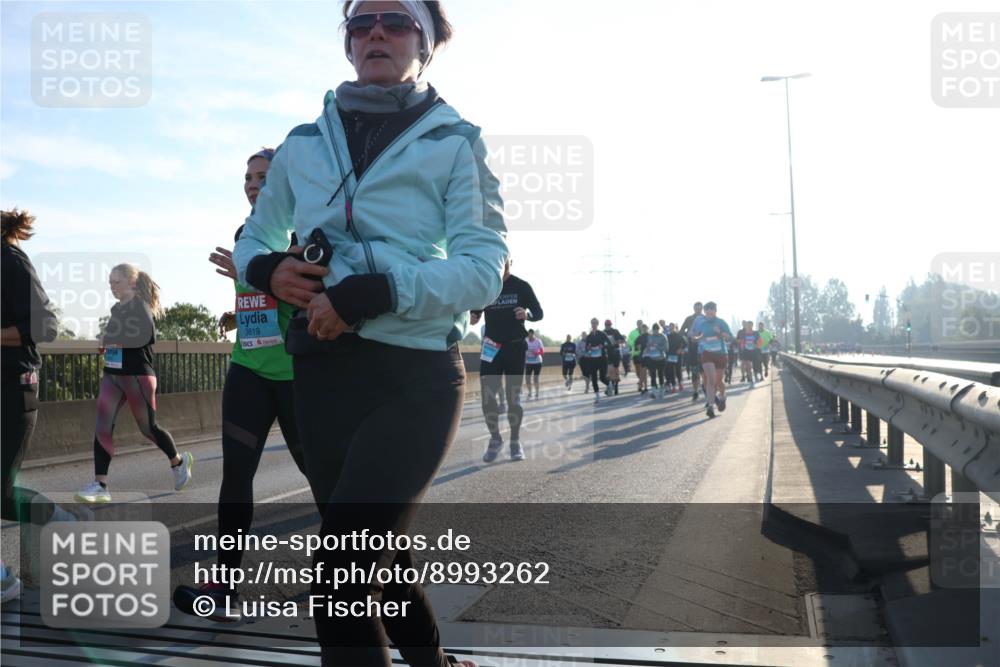 03.10.2025 - Köhlbrandbrückenlauf Luisa Fischer http://msf.ph/oto/8993262 03.10.2025 10:19:18 Position 3 3619 meine-sportfotos.de
