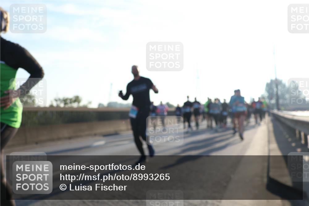 03.10.2025 - Köhlbrandbrückenlauf Luisa Fischer http://msf.ph/oto/8993265 03.10.2025 10:19:19 Position 3  meine-sportfotos.de