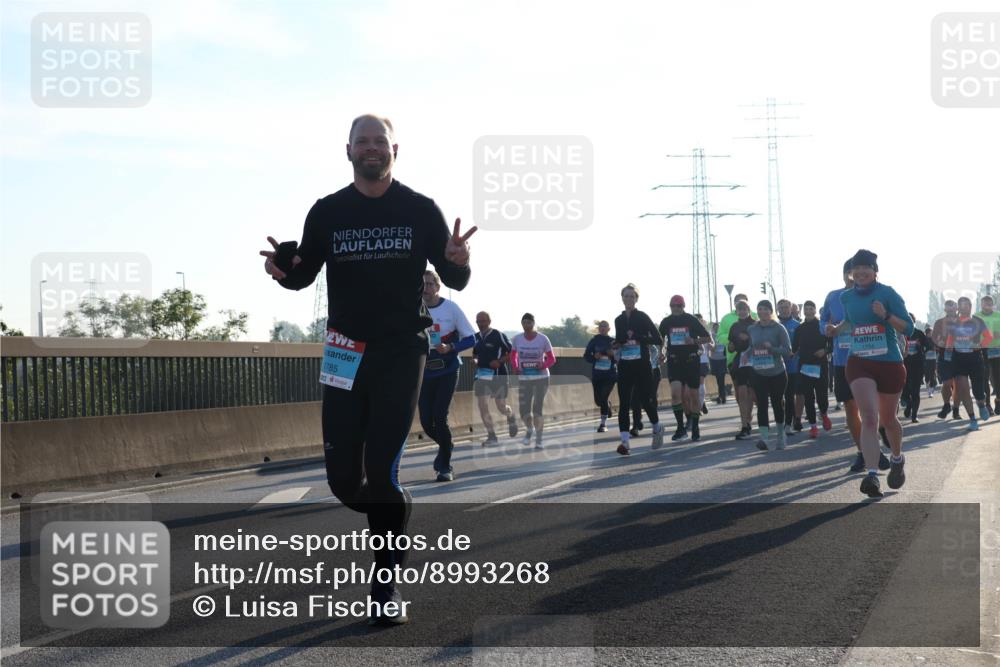 03.10.2025 - Köhlbrandbrückenlauf Luisa Fischer http://msf.ph/oto/8993268 03.10.2025 10:19:19 Position 3 1785 meine-sportfotos.de