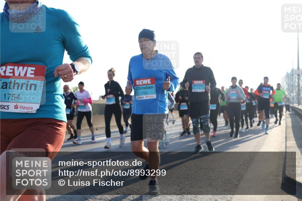 03.10.2025 - Köhlbrandbrückenlauf Luisa Fischer http://msf.ph/oto/8993299 03.10.2025 10:19:22 Position 3 80, 1754, 1752 meine-sportfotos.de