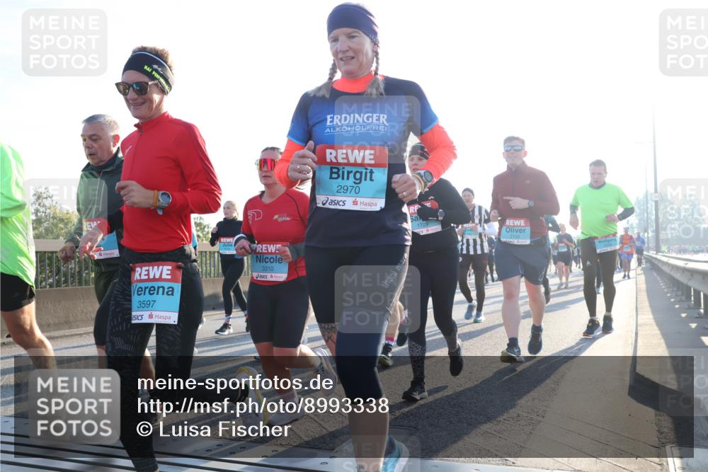03.10.2025 - Köhlbrandbrückenlauf Luisa Fischer http://msf.ph/oto/8993338 03.10.2025 10:19:26 Position 3 3597, 3310, 2970, 1723, 2150 meine-sportfotos.de