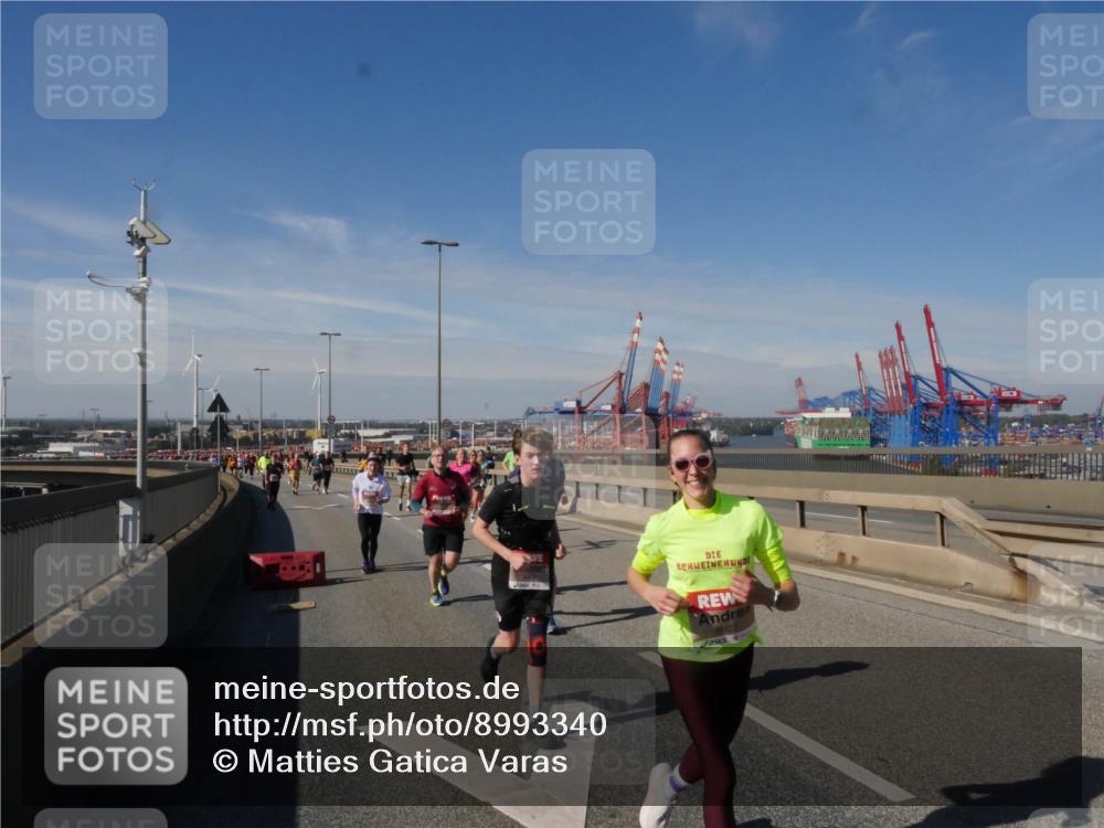 03.10.2025 - Köhlbrandbrückenlauf Matties Gatica Varas http://msf.ph/oto/8993340 03.10.2025 12:46:05 Position 2 5927 meine-sportfotos.de