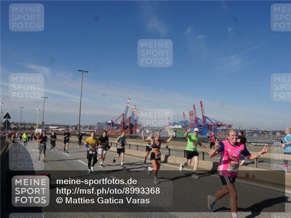 03.10.2025 - Köhlbrandbrückenlauf Matties Gatica Varas http://msf.ph/oto/8993368 03.10.2025 12:46:08 Position 2  meine-sportfotos.de