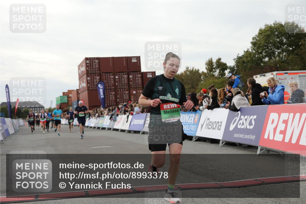 03.10.2025 - Köhlbrandbrückenlauf Yannick Fuchs http://msf.ph/oto/8993378 03.10.2025 16:04:02 Ziel 7257, 7281, 7297, 7451, 7599, 7798, 9149, 9306, 9377, 9562, 9744 meine-sportfotos.de