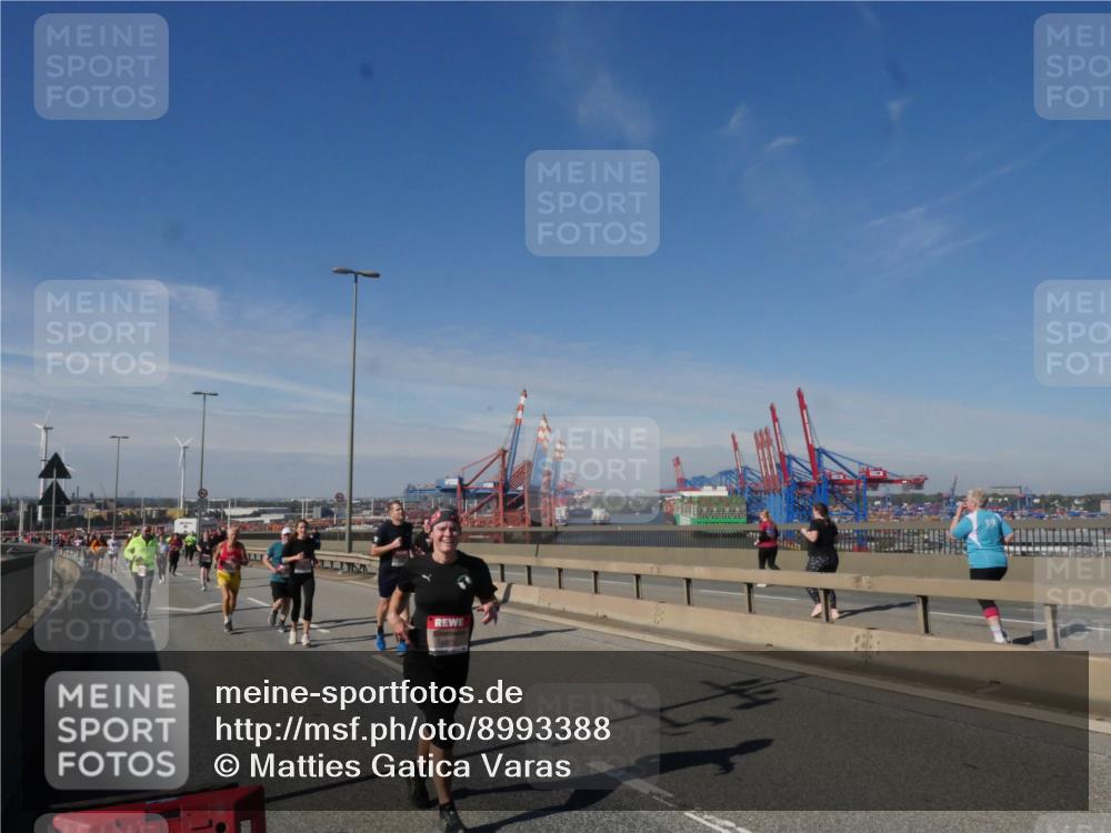 03.10.2025 - Köhlbrandbrückenlauf Matties Gatica Varas http://msf.ph/oto/8993388 03.10.2025 12:46:11 Position 2  meine-sportfotos.de