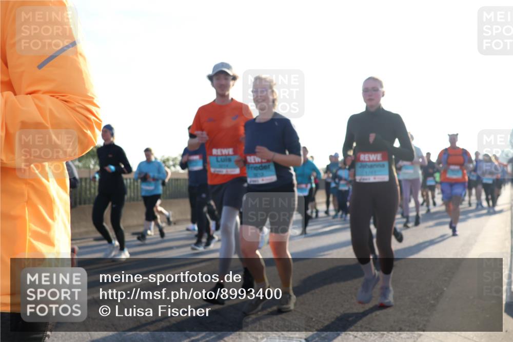 03.10.2025 - Köhlbrandbrückenlauf Luisa Fischer http://msf.ph/oto/8993400 03.10.2025 10:19:31 Position 3  meine-sportfotos.de