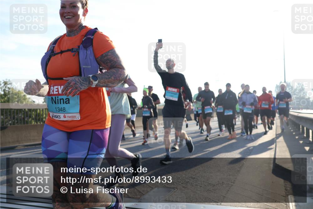 03.10.2025 - Köhlbrandbrückenlauf Luisa Fischer http://msf.ph/oto/8993433 03.10.2025 10:19:34 Position 3 1348 meine-sportfotos.de