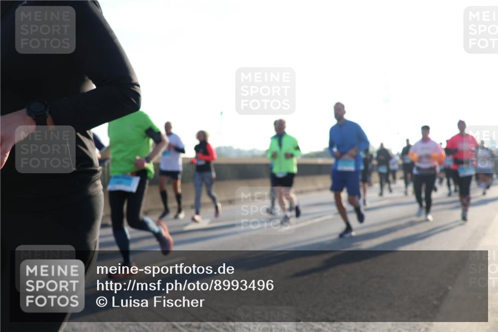 03.10.2025 - Köhlbrandbrückenlauf Luisa Fischer http://msf.ph/oto/8993496 03.10.2025 10:19:41 Position 3  meine-sportfotos.de