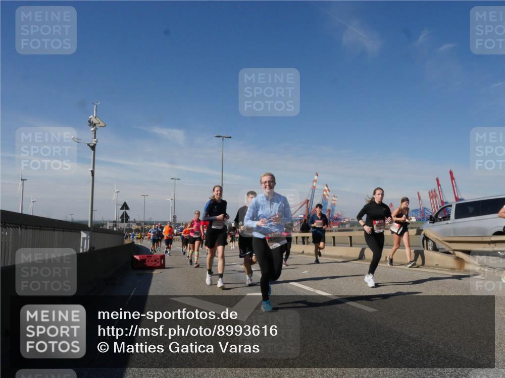 03.10.2025 - Köhlbrandbrückenlauf Matties Gatica Varas http://msf.ph/oto/8993616 03.10.2025 12:46:42 Position 2  meine-sportfotos.de