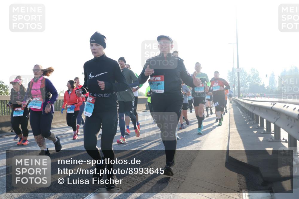 03.10.2025 - Köhlbrandbrückenlauf Luisa Fischer http://msf.ph/oto/8993645 03.10.2025 10:19:55 Position 3 1509, 76, 2018 meine-sportfotos.de