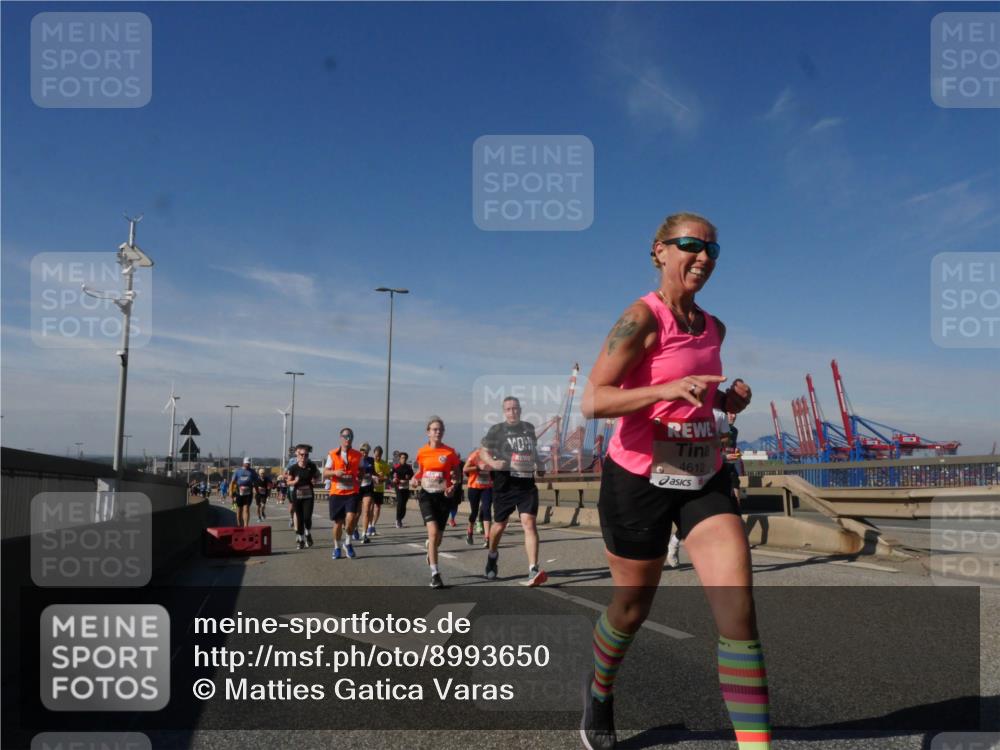 03.10.2025 - Köhlbrandbrückenlauf Matties Gatica Varas http://msf.ph/oto/8993650 03.10.2025 12:46:46 Position 2 9, 4612 meine-sportfotos.de