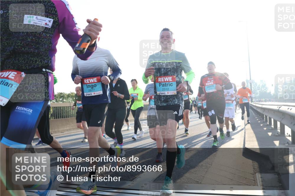 03.10.2025 - Köhlbrandbrückenlauf Luisa Fischer http://msf.ph/oto/8993666 03.10.2025 10:19:57 Position 3 1, 80, 3, 2977, 2512, 64, 00 meine-sportfotos.de
