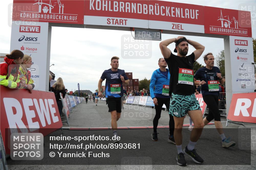 03.10.2025 - Köhlbrandbrückenlauf Yannick Fuchs http://msf.ph/oto/8993681 03.10.2025 16:04:12 Ziel 7297, 7392, 7451, 7466, 7611, 7798, 8082, 9010, 9149, 9306, 9562, 9618 meine-sportfotos.de